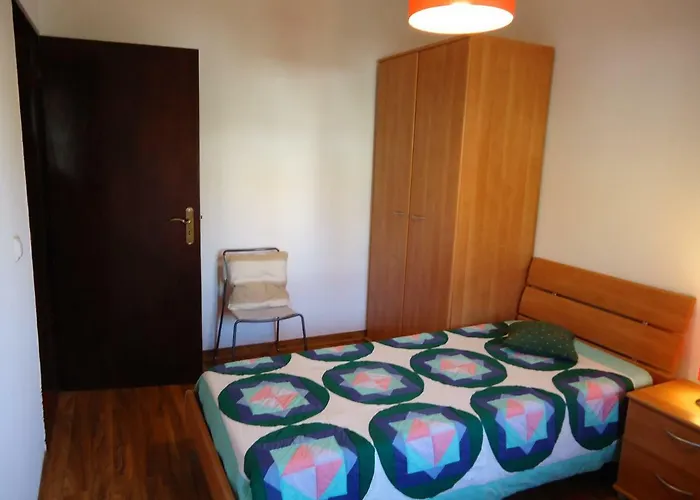 Casa Cezarina Lagoa D'albufeira-sesimbra 펜션 *